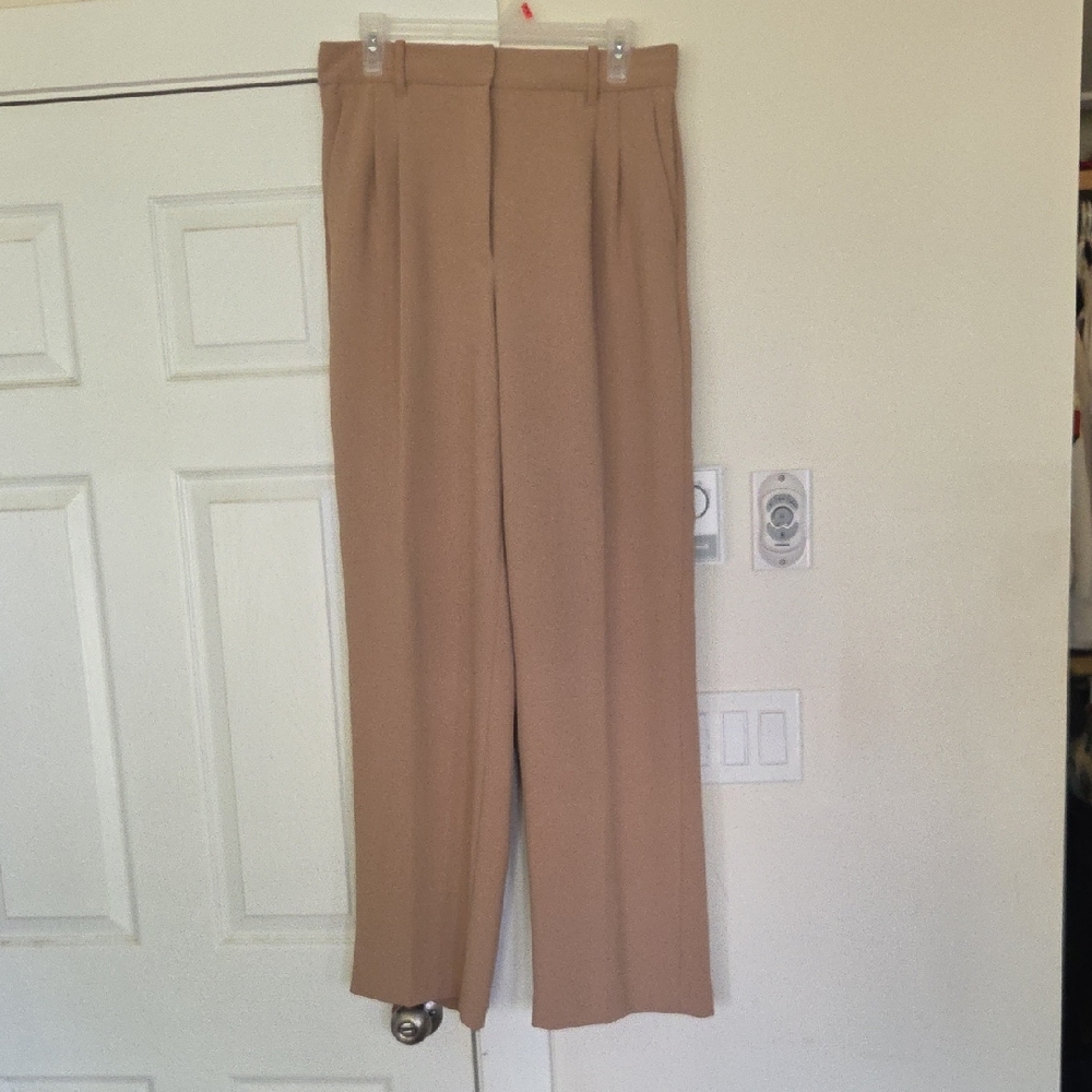 Aritzia Effortless Pant in Light Brown